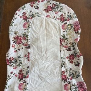 Dock a tot Deluxe+ La Vie en Rose Cover